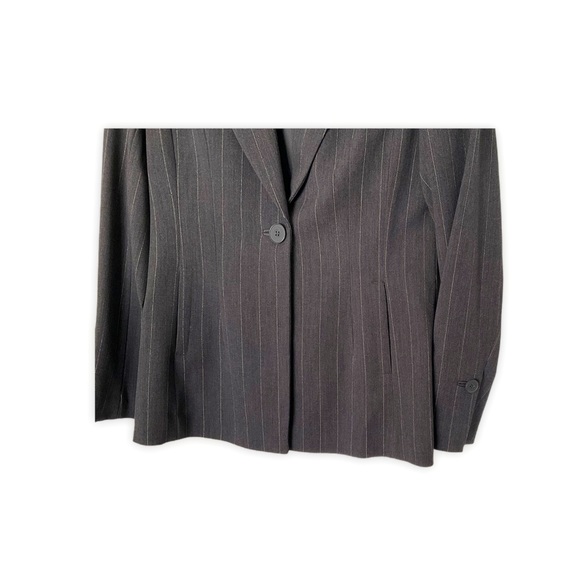 H&M Grey Striped Lined Blazer Size 8. - Picture 3 of 3